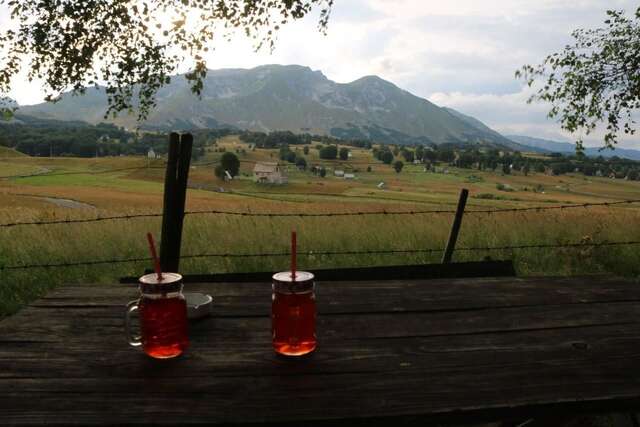 Проживание в семье Organic Family Farm Жабляк-29